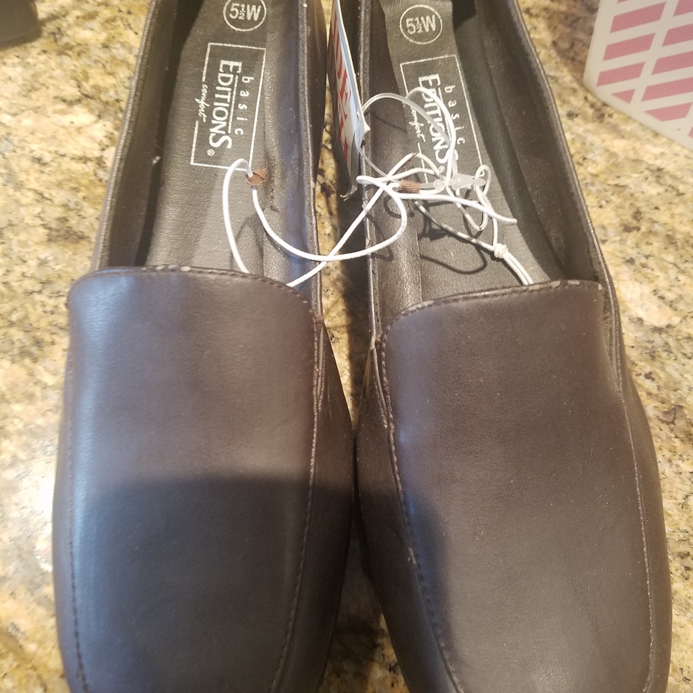 Women's- Basic Edition comfort shoes